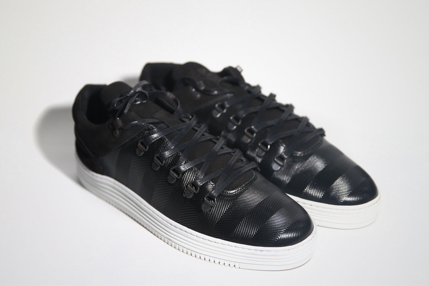 FILLING PIECES