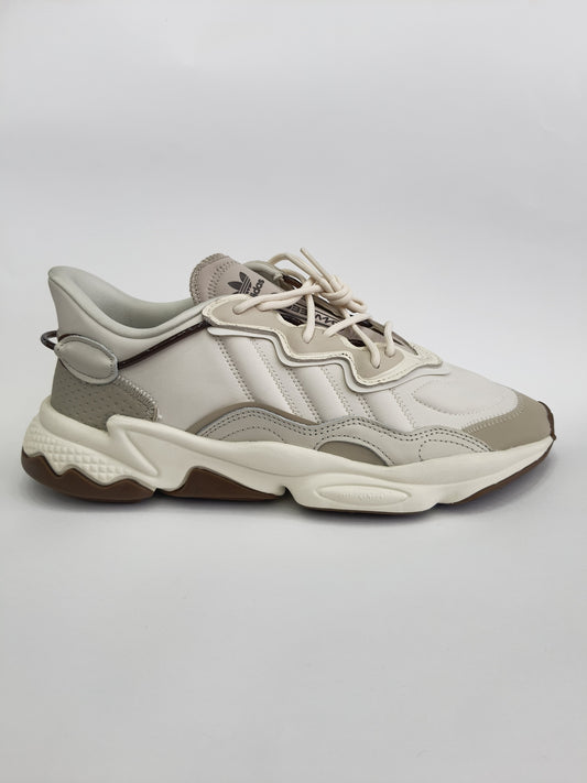 Adidas OZWEEGO
