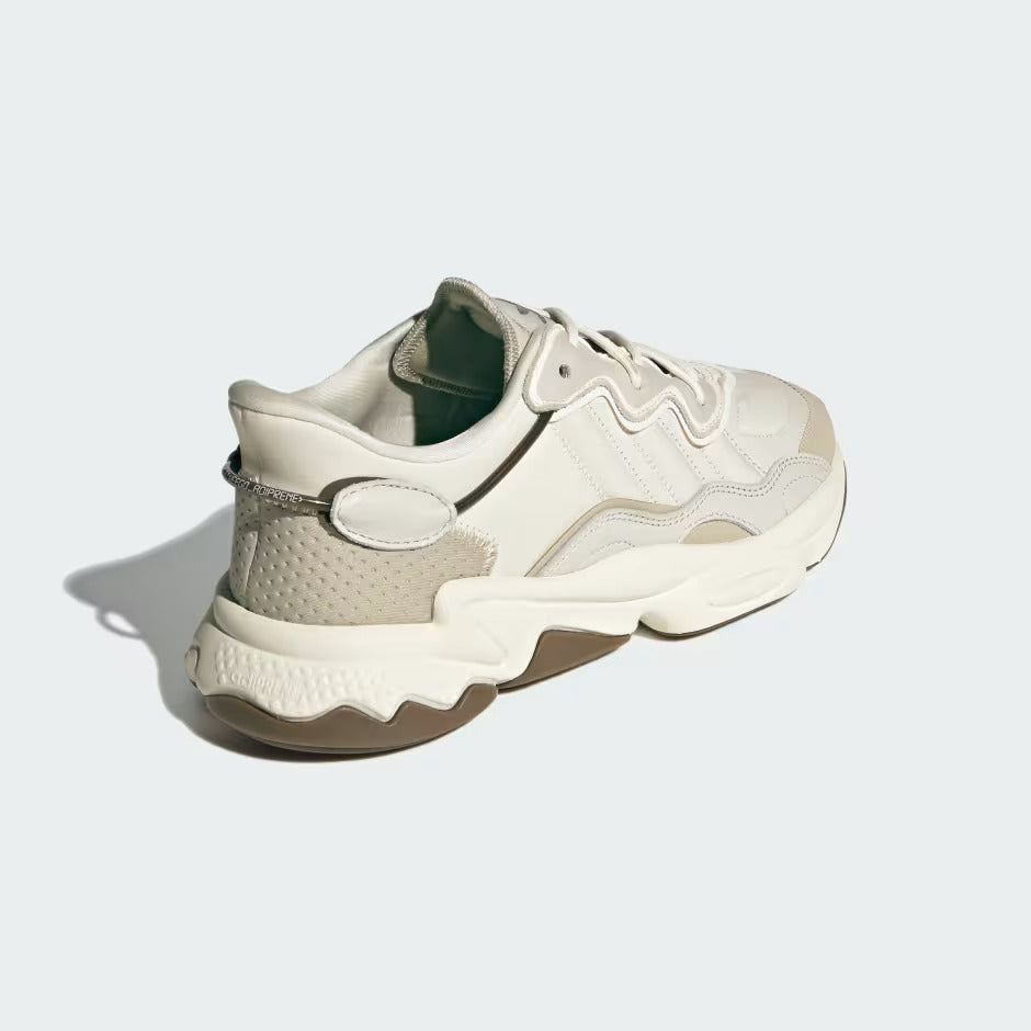 Adidas OZWEEGO