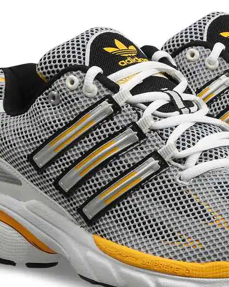 Adidas ADISTAR CUSHION